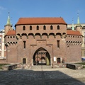 Gotický Barbakán v Krakově - jeden ze 3 ve světě dochovaných do dnešní doby